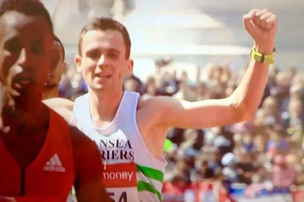 Swansea Harrier Josh Griffiths stuns everyone with sensational 13th place finish in the 2017 London Marathon